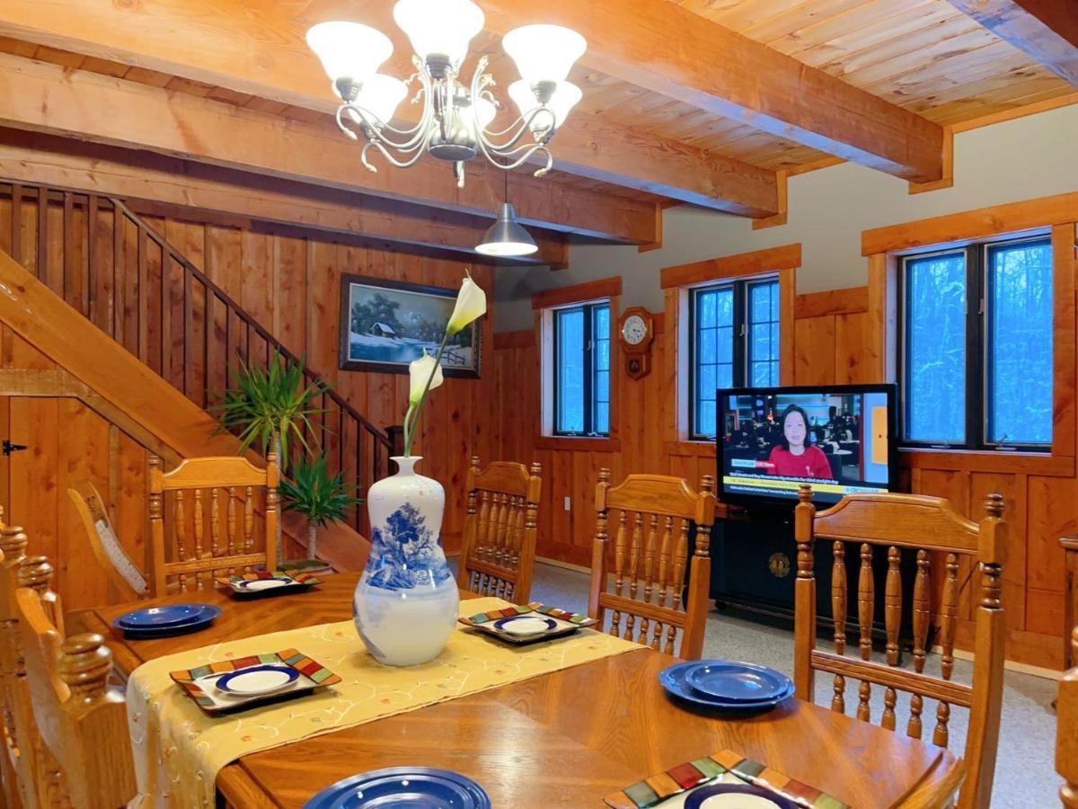 Lulu'S Chalet Villa Montreal Exterior photo